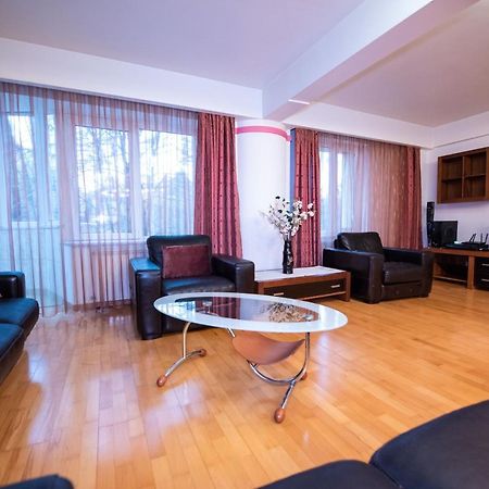 Cozy Apartment In Suceava Exterior photo